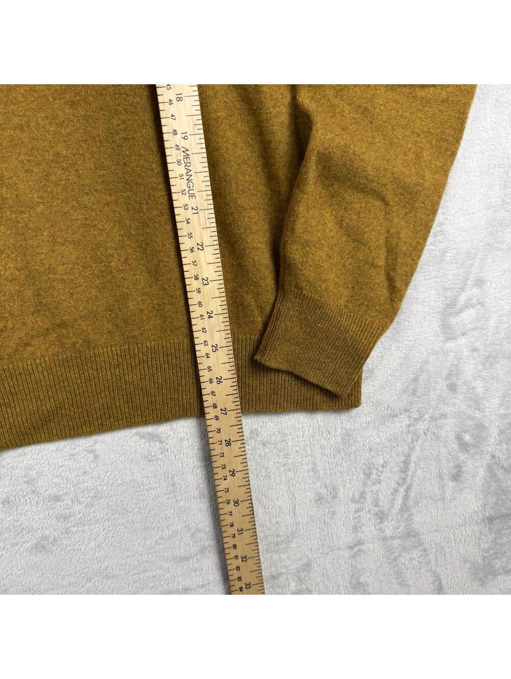 Black Brown 1826 100% Cashmere V-Neck Sweater Mustard Gold Mens M Quiet luxury - Picture 7 of 8